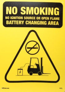 Sign - No Smoking Battery Changing