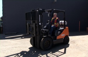 Intro to Counterbalanced Forklifts Spanish STREAMING 1